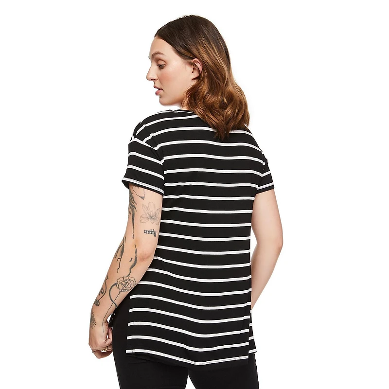 T-shirt d’allaitement fendu sur les côtés Paisley Sky Maternité