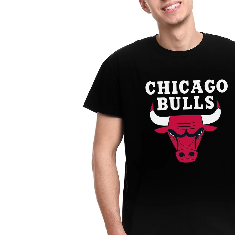 NBA Chicago Bulls Men's Short Sleeve T-Shirt *On-Line Exclusive