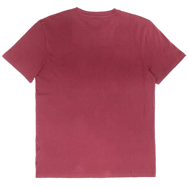 T-shirt graphique Under Disguise pour hommes.