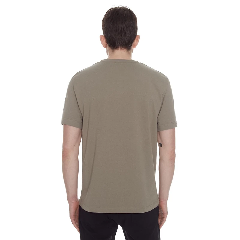 Dark Black Men's Short-Sleeve henley  T-Shirt with pockets