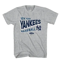 T-shirt à manches courtes Game Night MLB New York Yankees pour hommes *Exclusivité en ligne