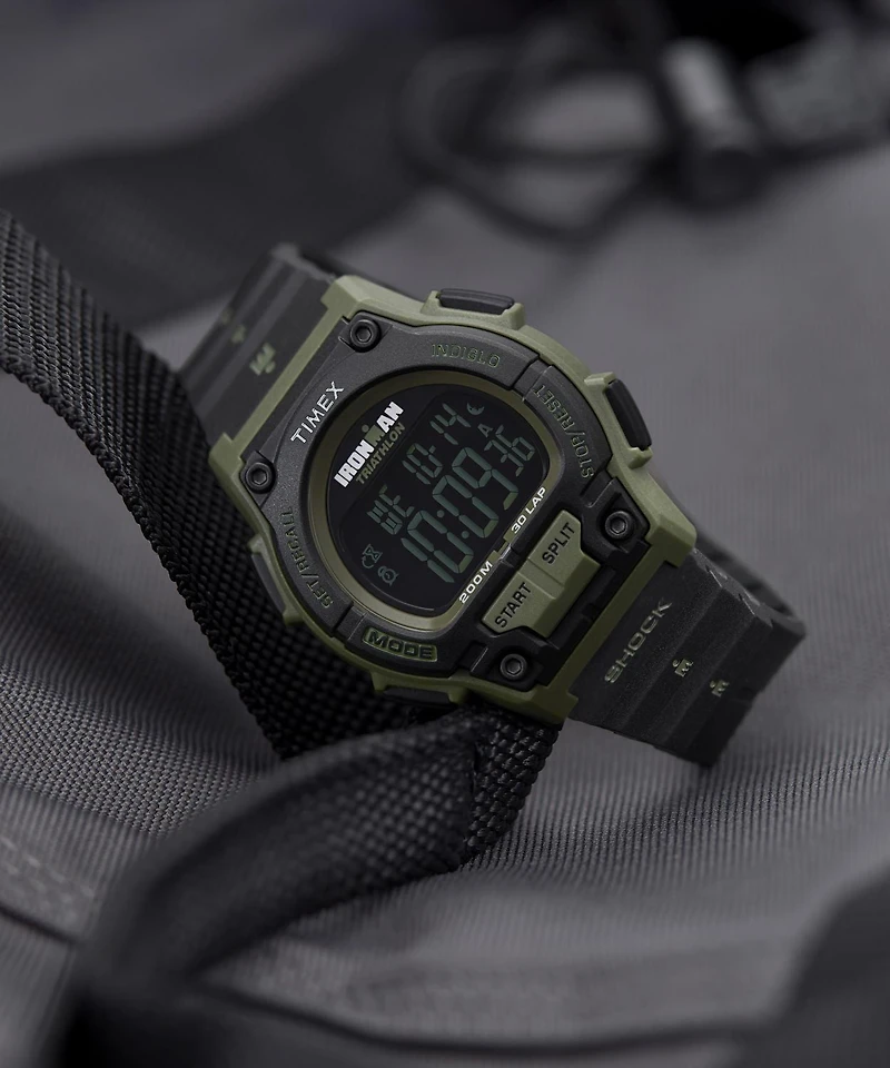 Montre TIMEX® IRONMAN® Shock Endure 42 mm avec bracelet en résine