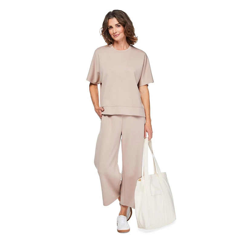 Iyla Women's Soft Knit Cropped Pant