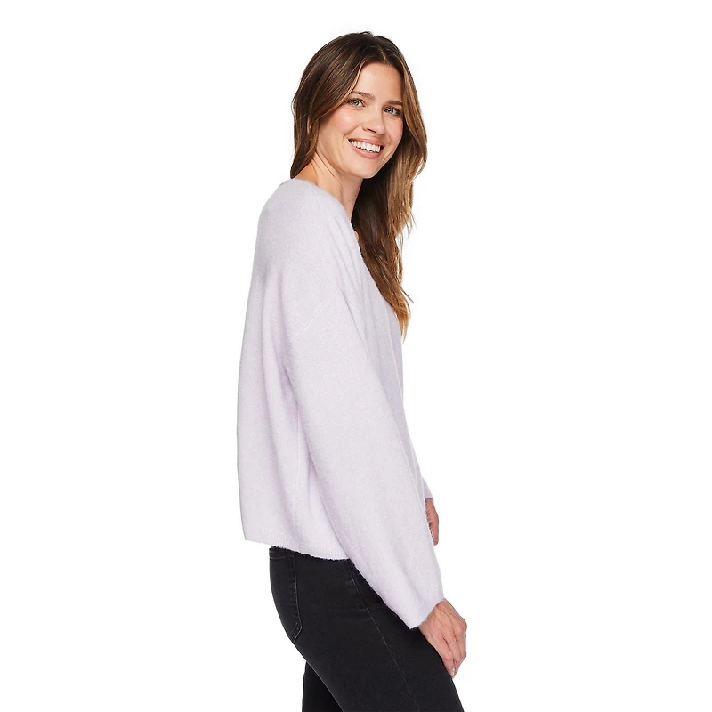 George Women's V-Neck Sweater