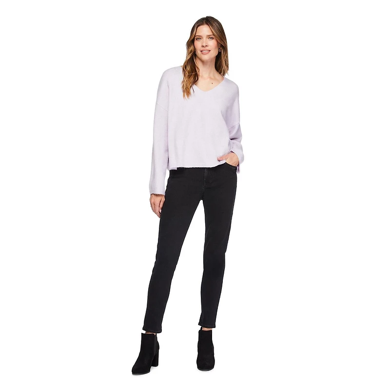 George Women's V-Neck Sweater