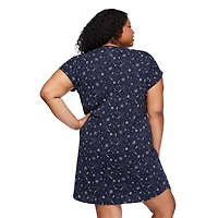 Chemise de nuit à encolure en V George Plus pour femmes