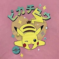 Pokemon Ensemble pyjama fille. Cet ensemble pyjama pour fille comprend une chemise à col rond à manches longues et un pantalon avec une taille élastique et