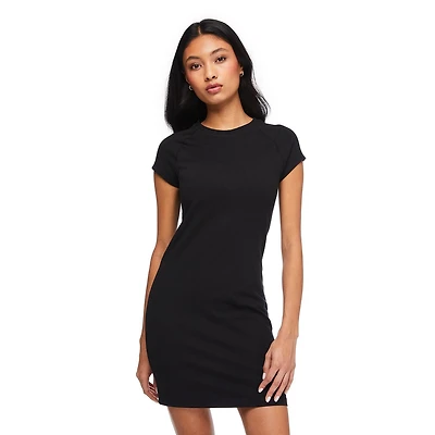 Robe hyper moulante No Boundaries pour femmes