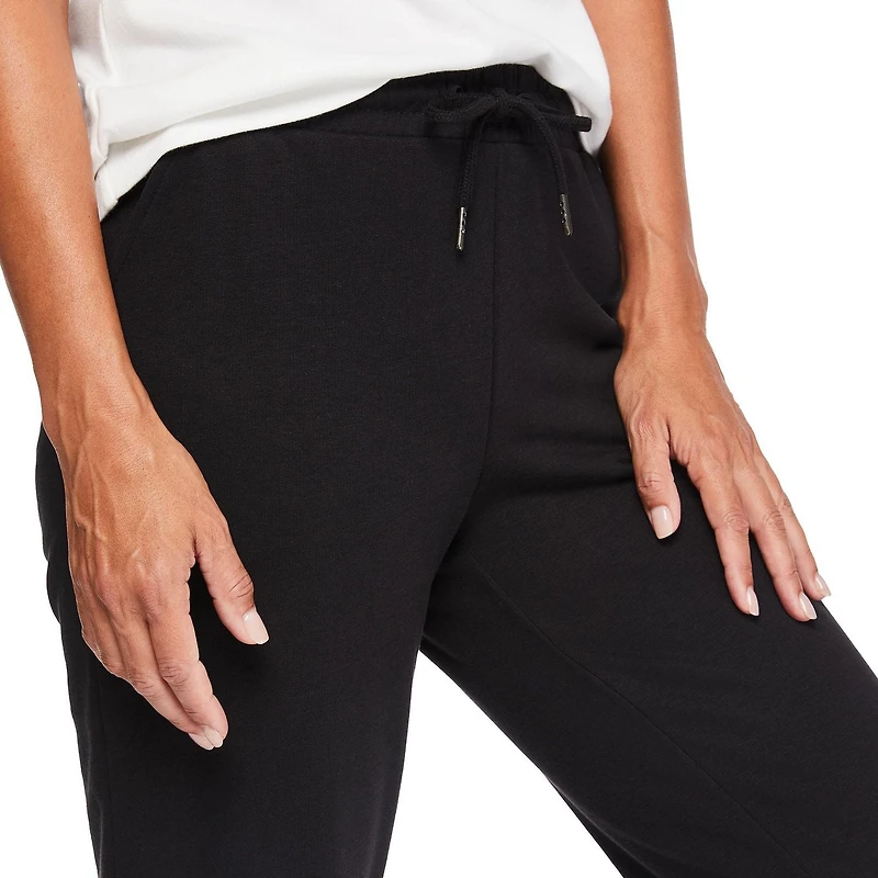 Iyla Women's Straight Leg Sweatpant