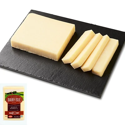 Fromage cheddar fort Dairy Isle 270g