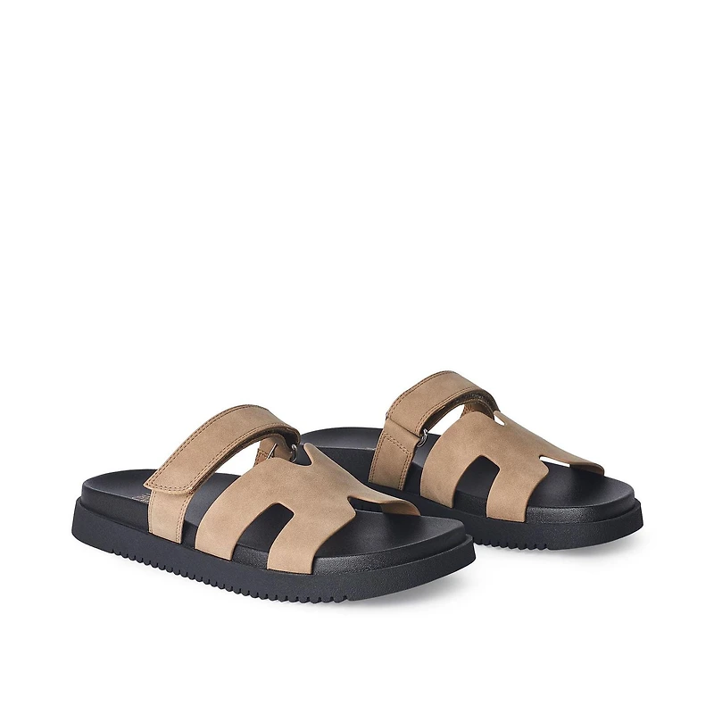 Time and Tru Women's Sandals