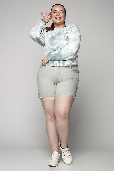 Ladies Frayed Hem Short