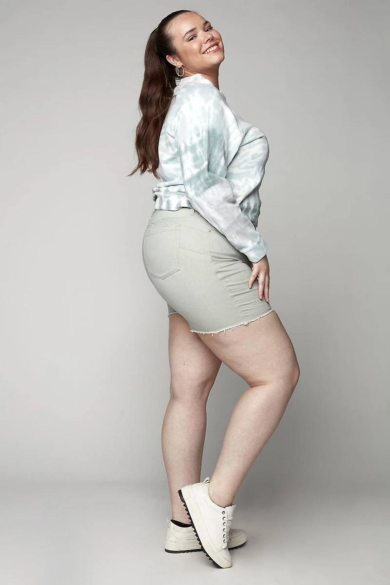 Ladies Frayed Hem Short