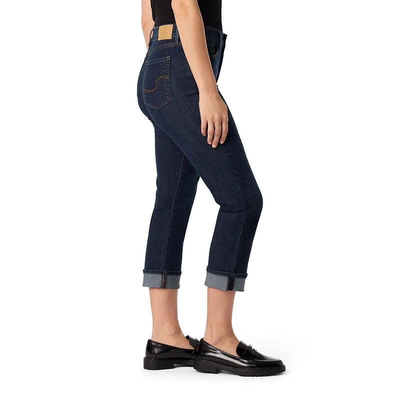 Levi Strauss Signature™ Women's Mid Rise Capri (Online only