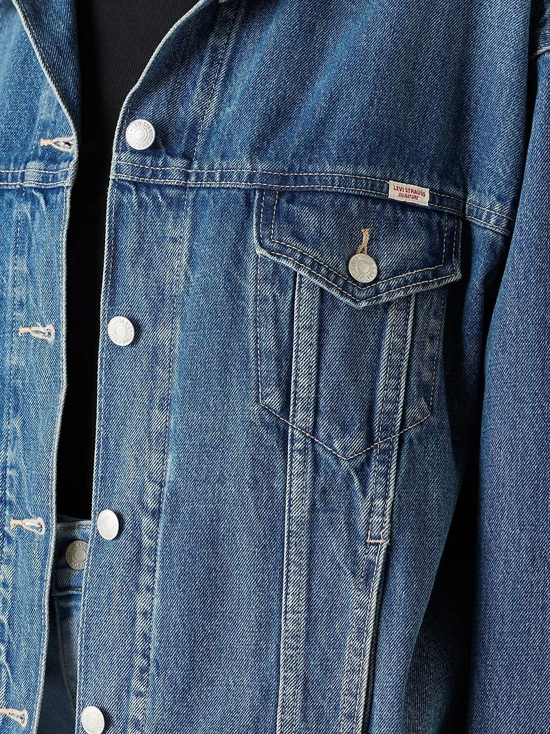 Levi Strauss Signature™ Women's Loose Trucker Jacket