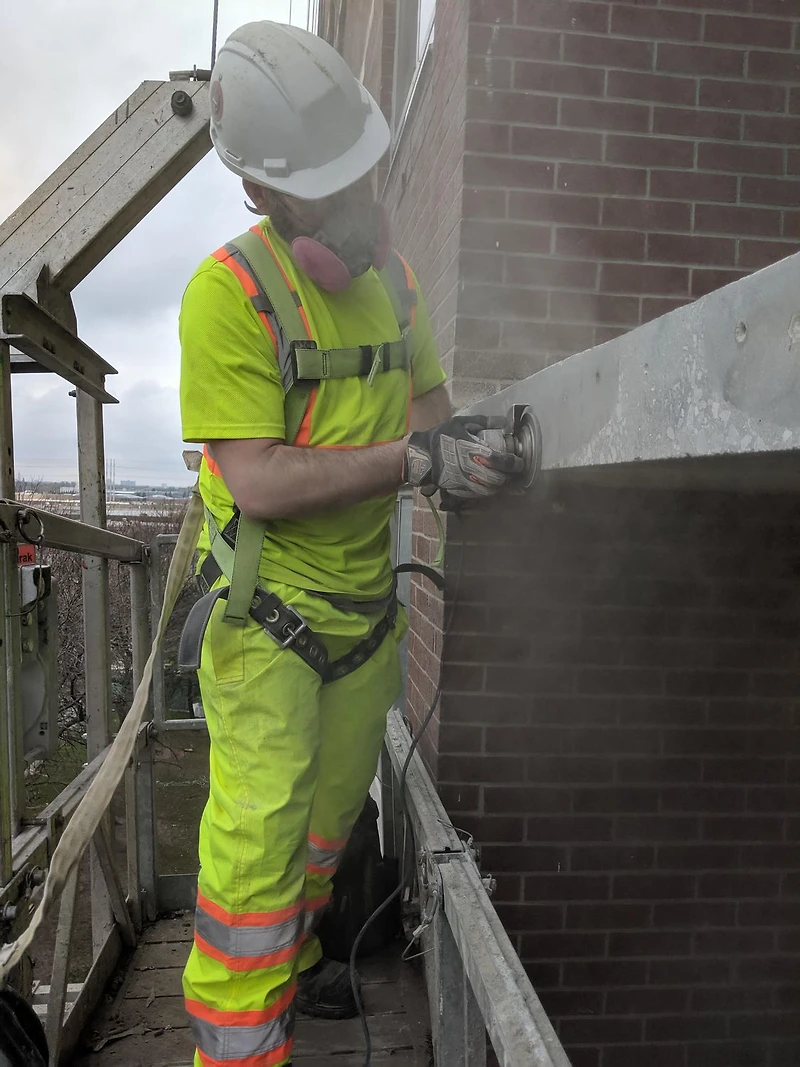 TOUGH DUCK SHORT SLEEVE SAFETY T-SHIRT WITH 2" REFLECTIVE TAPE ON A 4" CONTRAST BACKING