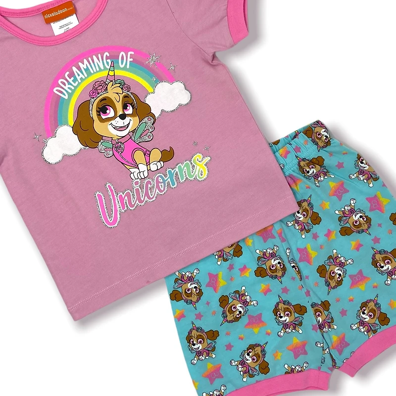 La Pat'Patrouille Ensemble de pyjama 2 pièce pour fille. L'ensemble comprends un Haute à manche courte et une culotte courte