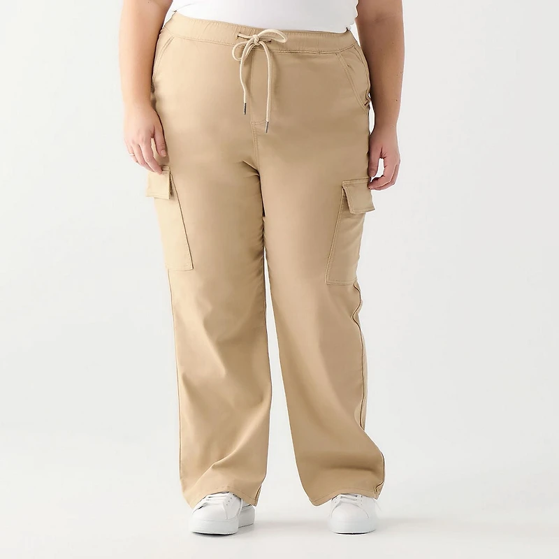 DV Relaxed fit high rise cargo pant with elastic waistband
