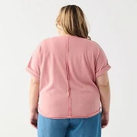 DV Chemise à manches courtes, ample, à poignets roulés et boutonnée sur le devant.