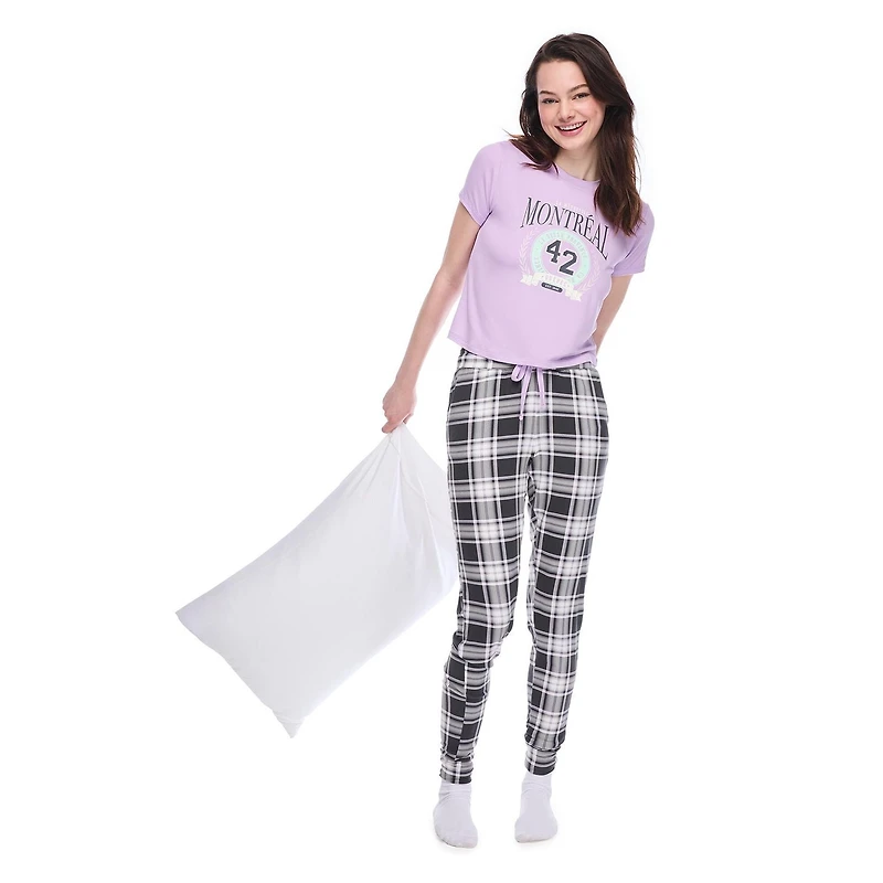No Boundaries Women's Two Piece Pajama Set