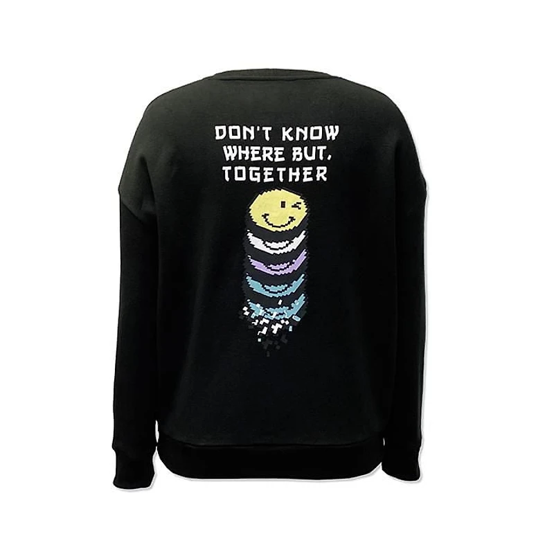 Ladies Smiley World sweatshirt.
