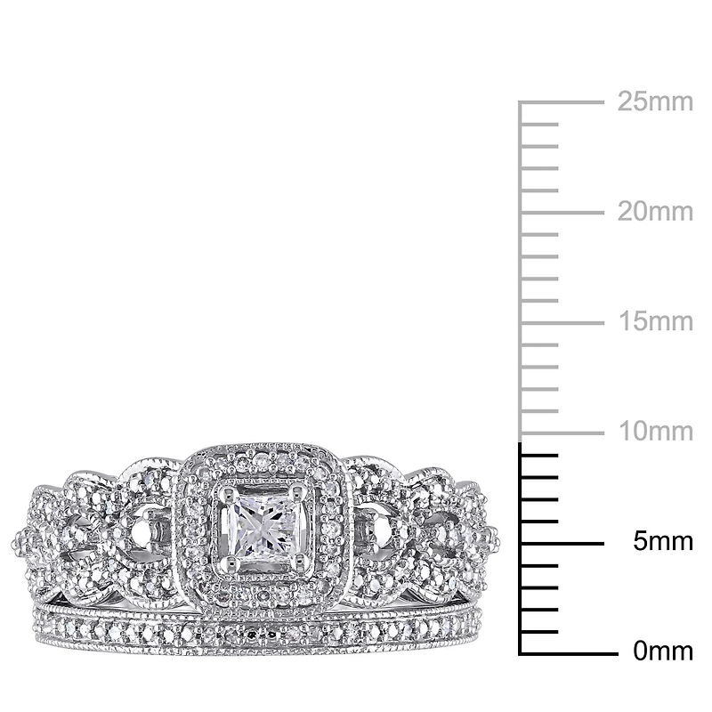 Ensemble de mariage de forme auréole Miabella avec diamants de coupe princesse 1/2 CT poids total en or blanc 14K