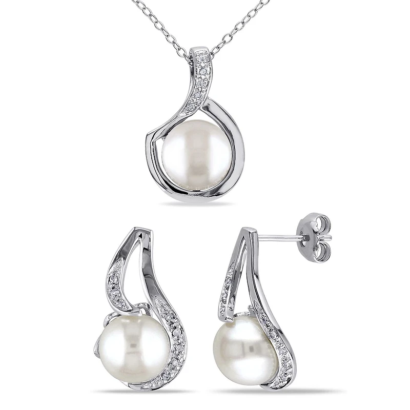 Ensemble de pendentif et boucles d'oreille torsadées Miabella avec perles d'eau douce cultivées 9-9,5mm en argent sterling