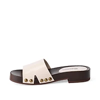 Sandales cloutées style mules No Boundaries pour femmes