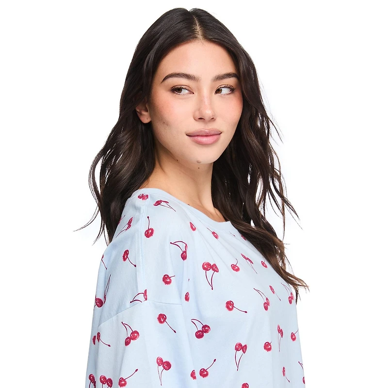No Boundaries Women's Short-Sleeve Sleep T-Shirt