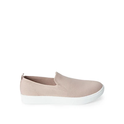 Time and Tru Women's Slip-On Shoes