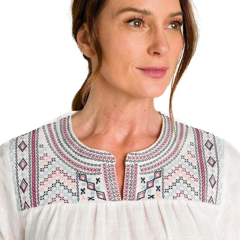 IVY Women's Embroidered V-neck Top