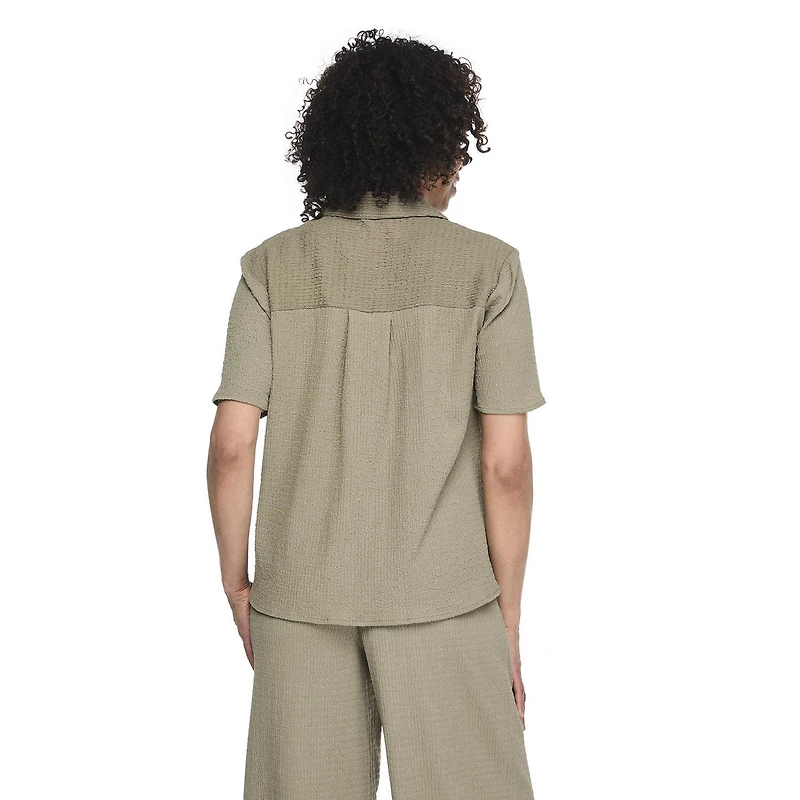 Chemisier de camp en tissu chiffonné Iyla pour femmes