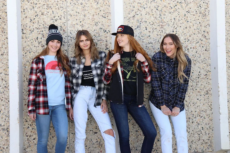 CHEMISE EN FLANELLE POUR FEMMES; 100% FLANELLE DE COTON BROSSE TISSE TEINT