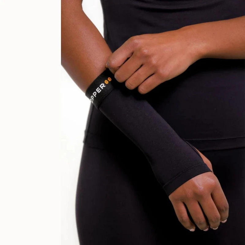 Copper88 Wrist/Hand Sleeve Medium, Composition: 88% Embedded Copper Nylon / 12% Spandex