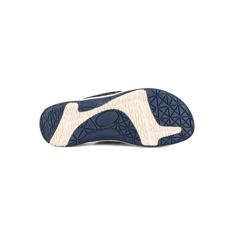 Time and Tru Women's Flip Flops