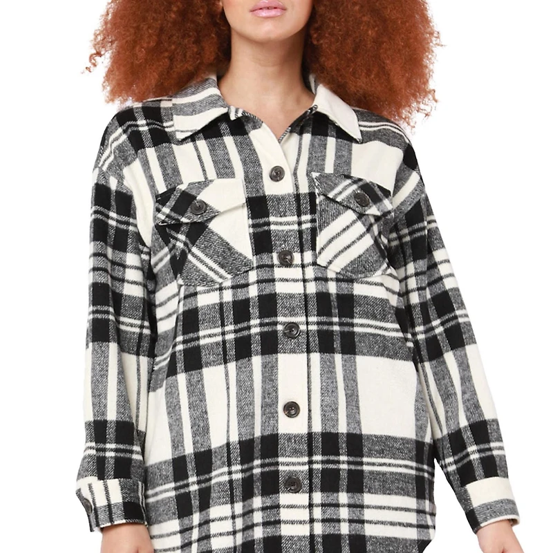 Veste manche longue 4 poches, bouton sur le devant