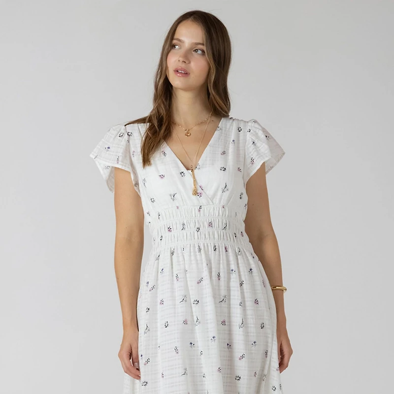 Devoted, Robe mi-longue à volants et encolure croisée, tailles TP TG