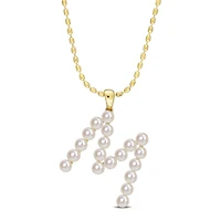 Collier initiale de Miabella avec perles culture d'eau douce en argent sterling plaqué en jaune