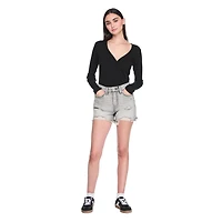 No Boundaries Women's Distressed Denim Short