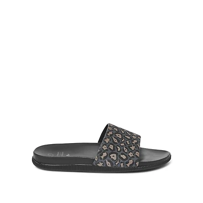Athletic Works Women's Spray Shower Slides