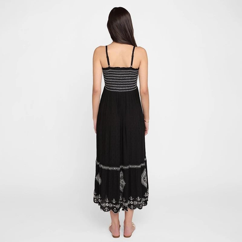 Devoted, Robe longue brodée, tailles TP à TG