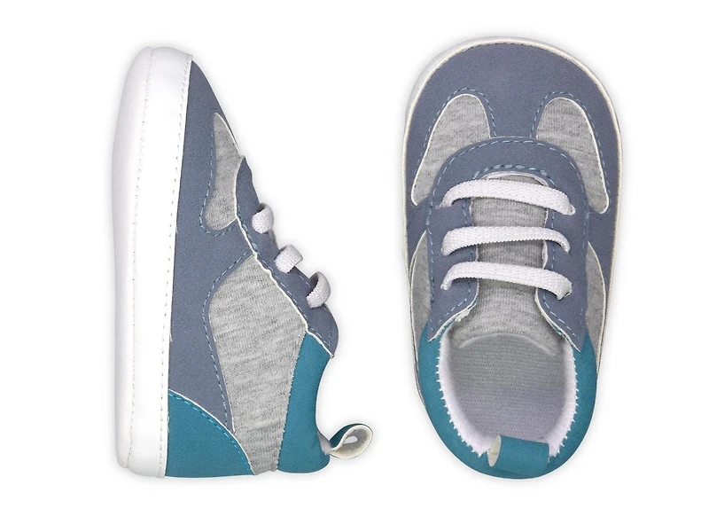 Chaussures de sport montantes Child of Mine by Carter's Boys