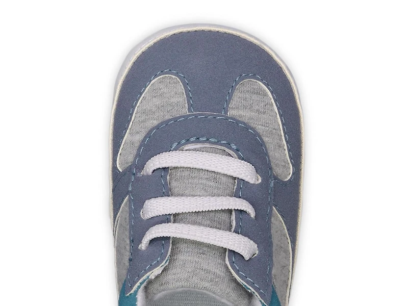 Chaussures de sport montantes Child of Mine by Carter's Boys