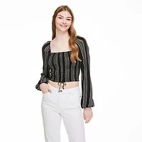 Haut avec smocks et manches de style poète No Boundaries pour femmes