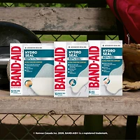 Band-Aid Brand Hydro Seal Ultra-Thin Hydrocolloid Bandages for Advanced Healing, 100% Waterproof Adhesive Bandages for Wound Protection , Large Size, 6 count