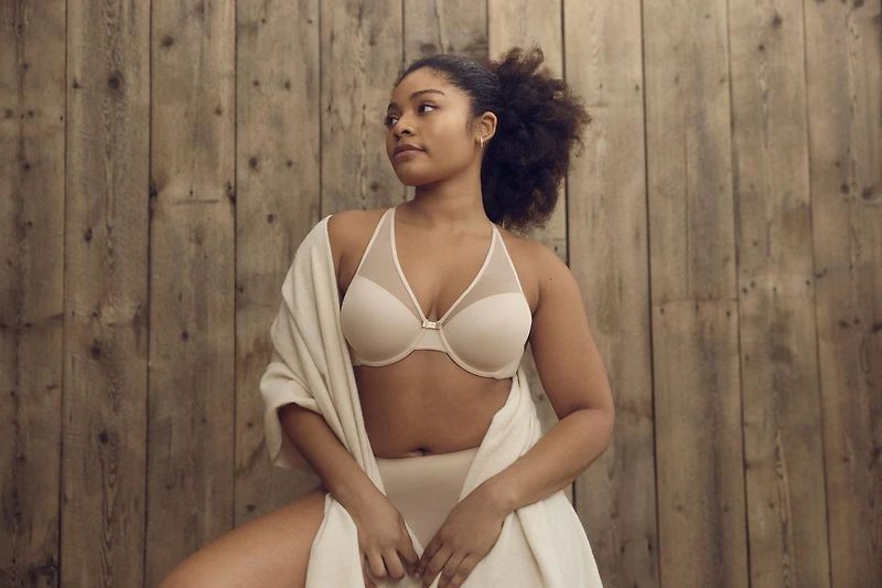 Soutien-gorge à armature qui se porte de deux façons WonderBra Tailles 36B-40DD