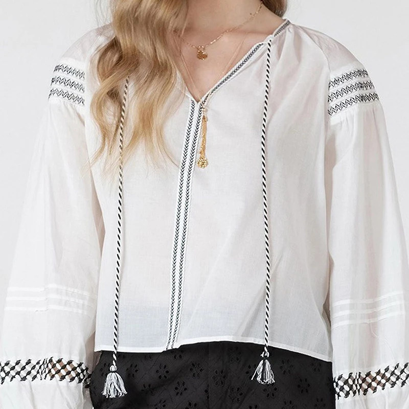 Devoted, Blouse à motifs brodés, tailles TP TG