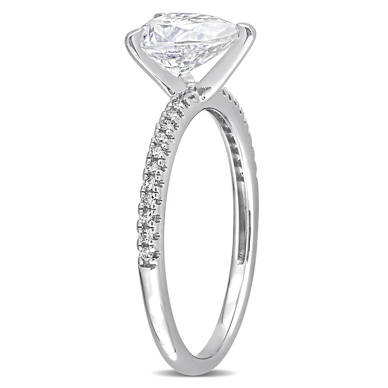 Bague de fiançailles de Miabella avec 1-1/4 Carat PBT de Moissanite synthétique et 1/10 Carat Poids Total de Diamant en Or Blanc 14K