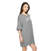 T-shirt de nuit No Boundaries pour femmes Tailles TP–TTG