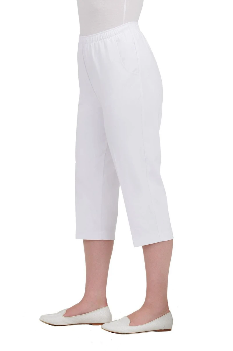 Alia Women's Pull On Capri
